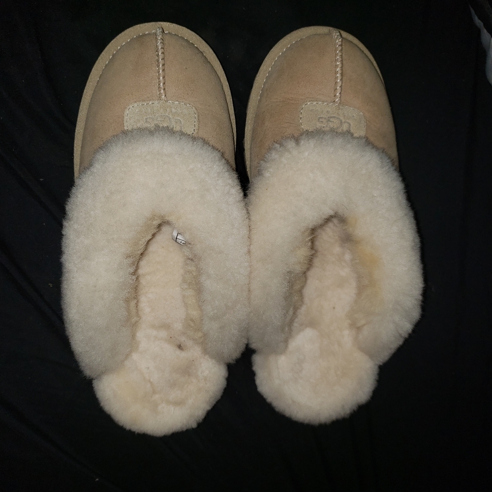 Coquette UGGS. Like new. Size 6 but fits like a 7